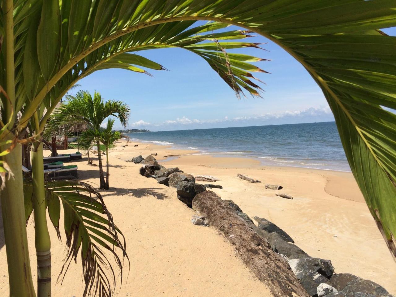 Residence Hoteliere Du Phare Libreville Exterior photo