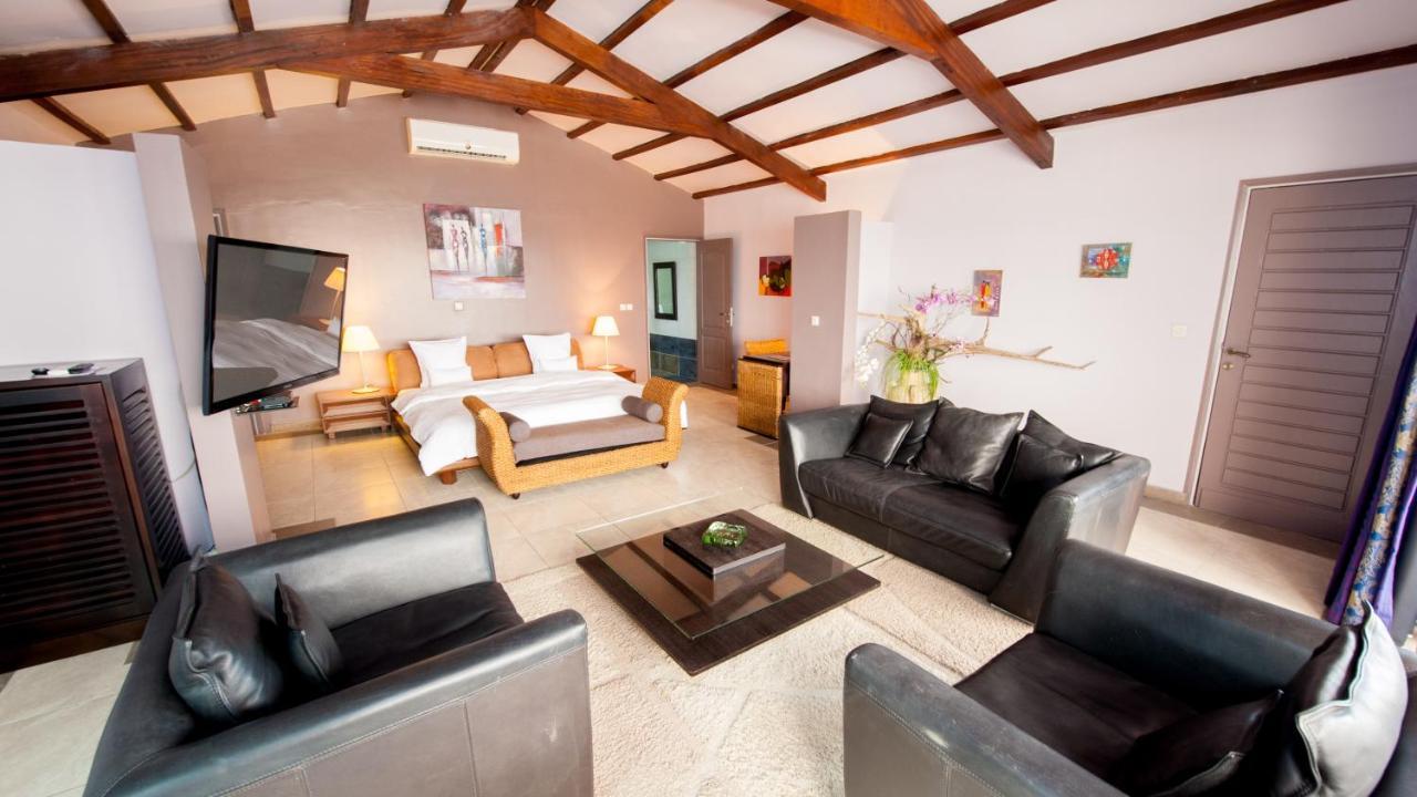 Residence Hoteliere Du Phare Libreville Exterior photo