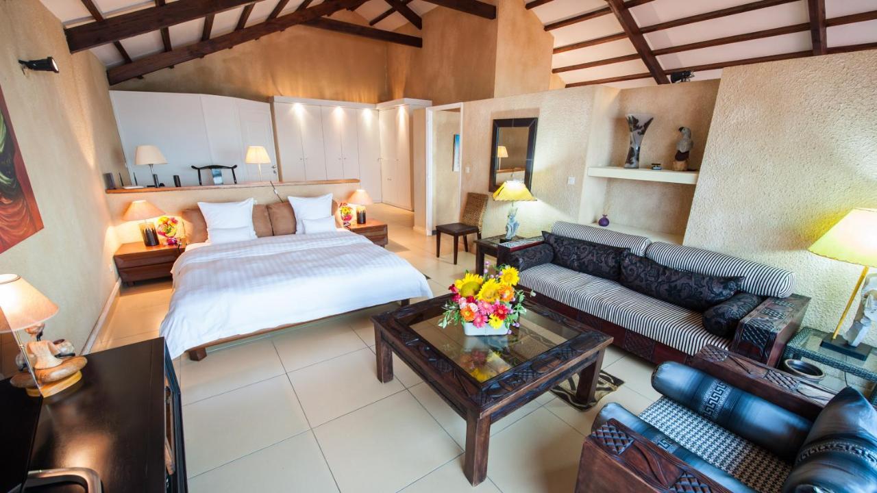 Residence Hoteliere Du Phare Libreville Exterior photo