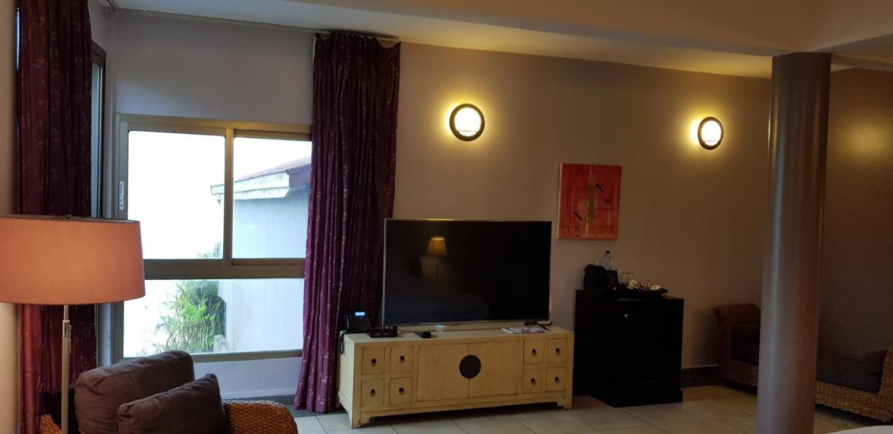Residence Hoteliere Du Phare Libreville Exterior photo